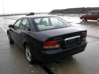 1999 Mitsubishi Galant Photos