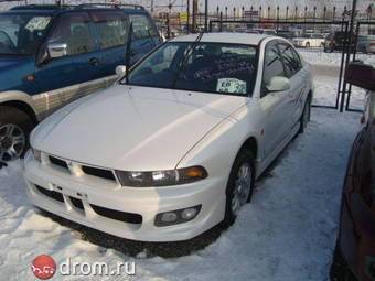 1999 Mitsubishi Galant Pictures