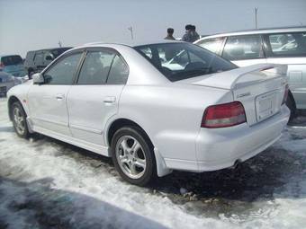 1999 Mitsubishi Galant Photos