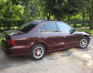 1999 Mitsubishi Galant Pics