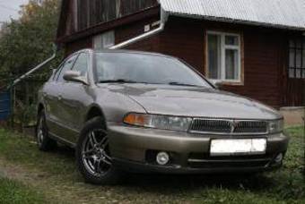 1999 Mitsubishi Galant Pictures