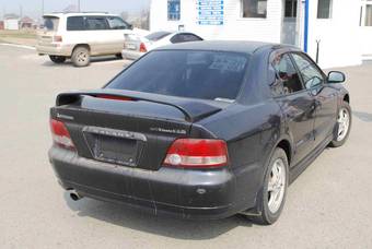 1999 Mitsubishi Galant Photos