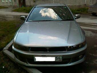 1999 Mitsubishi Galant Photos