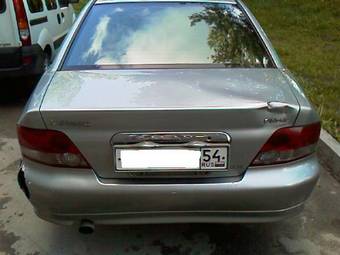 1999 Mitsubishi Galant Photos