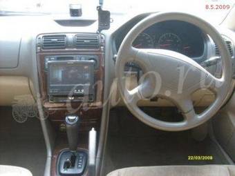 1999 Mitsubishi Galant Photos