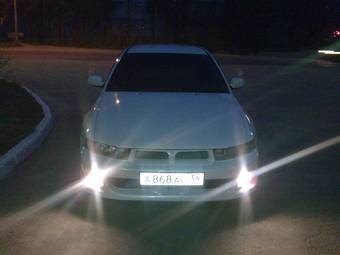 1999 Mitsubishi Galant Photos