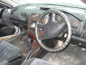 1999 Mitsubishi Galant Photos