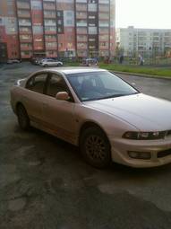 1999 Mitsubishi Galant Photos