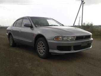 1999 Mitsubishi Galant Pictures