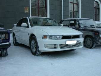 2000 Mitsubishi Galant