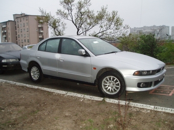 2000 Mitsubishi Galant