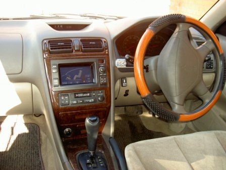 2000 Mitsubishi Galant