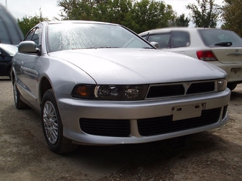 2000 Mitsubishi Galant