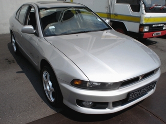 2000 Mitsubishi Galant