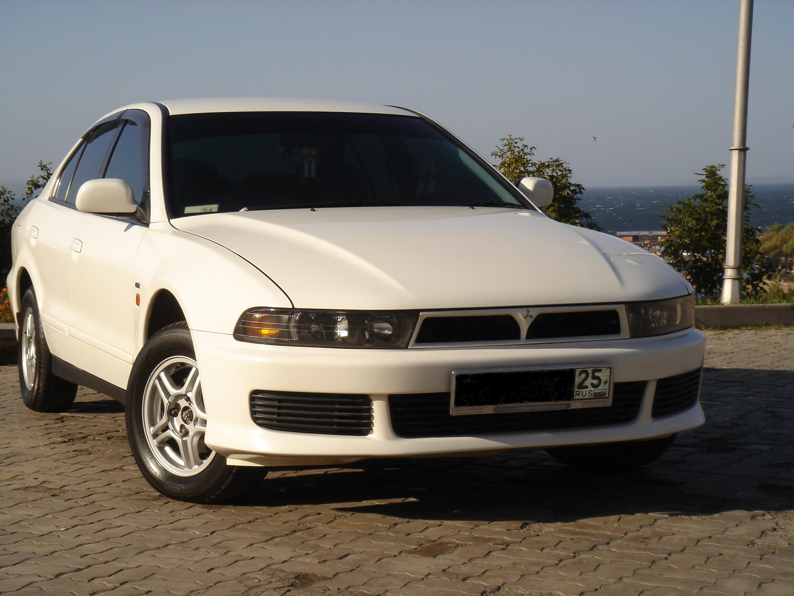 2000 Mitsubishi Galant