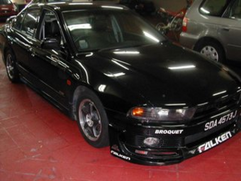 2000 Galant
