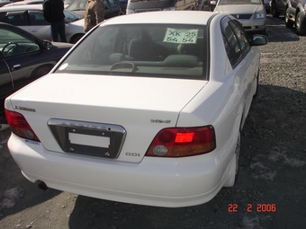 Mitsubishi Galant