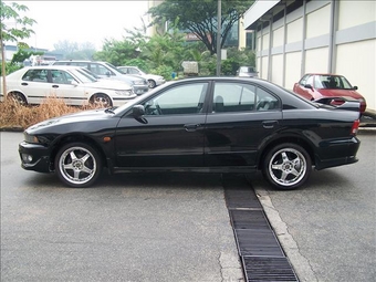 2000 Mitsubishi Galant