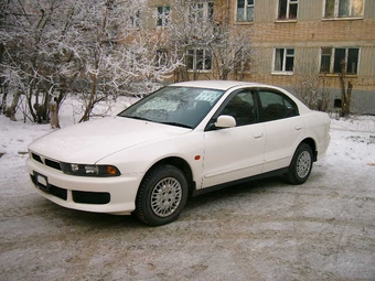 2000 Mitsubishi Galant