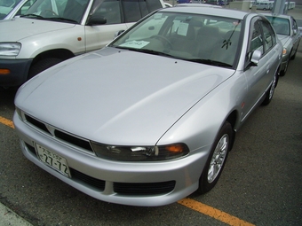 2000 Mitsubishi Galant