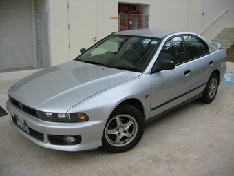 2000 Mitsubishi Galant