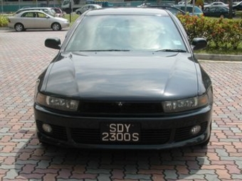 2000 Mitsubishi Galant