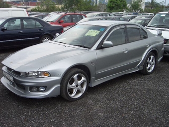 2000 Galant