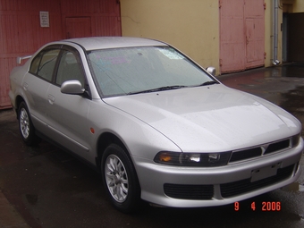 2000 Mitsubishi Galant