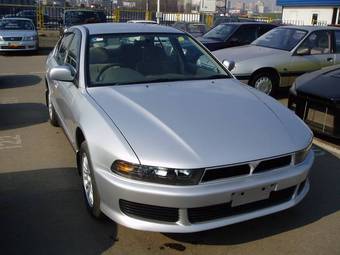 2000 Mitsubishi Galant