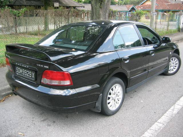 2000 Mitsubishi Galant