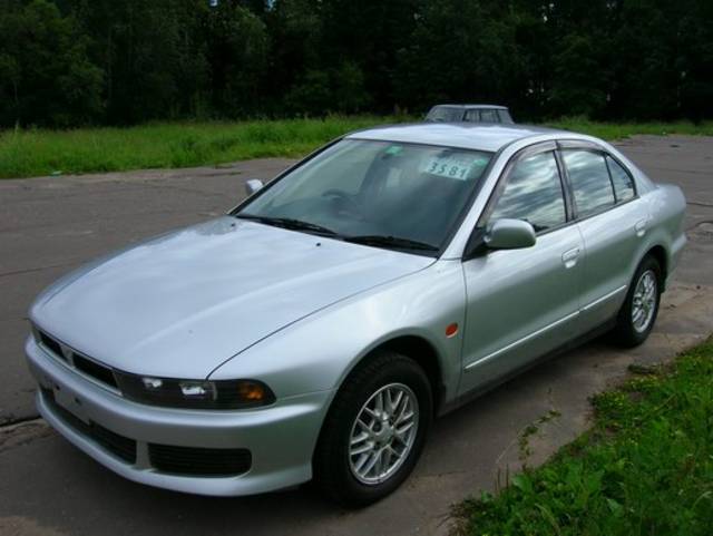 2000 Mitsubishi Galant