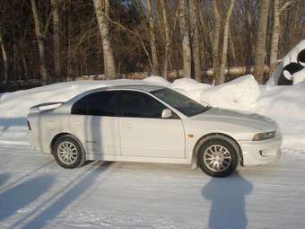 2000 Mitsubishi Galant