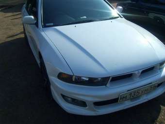 2000 Galant