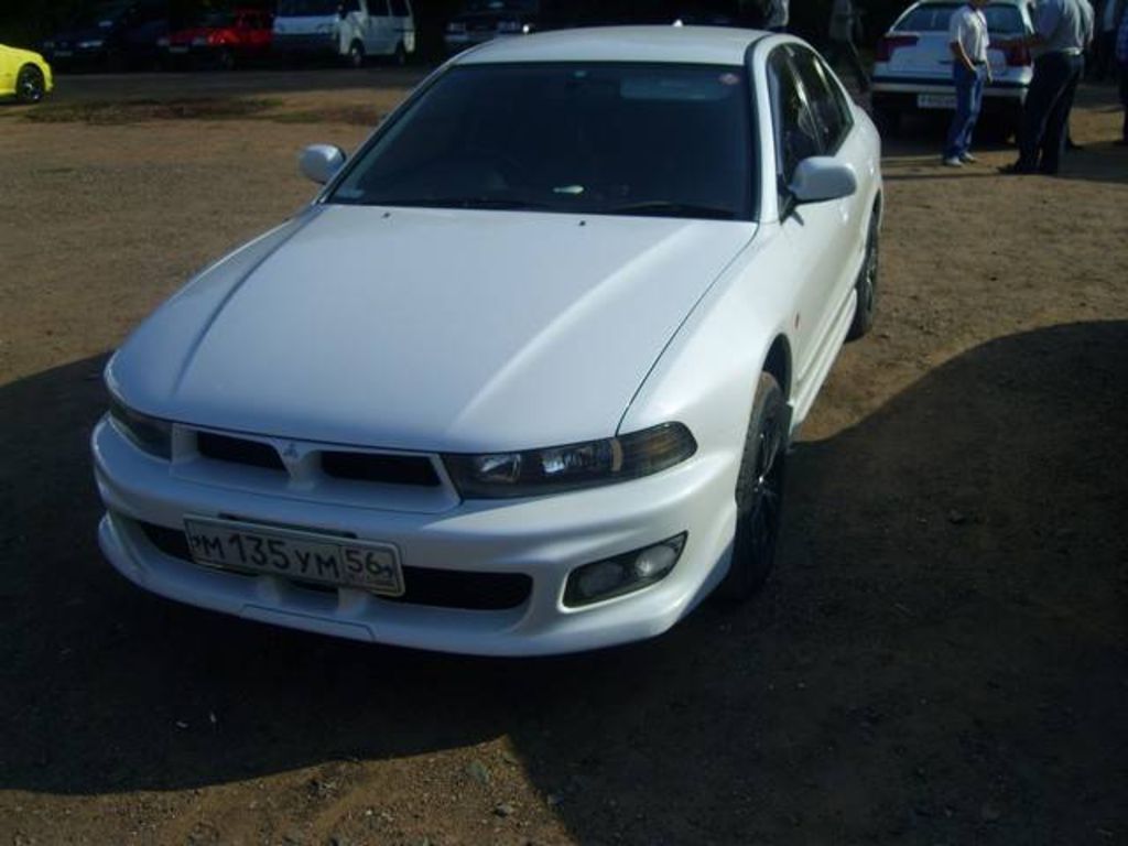 2000 Mitsubishi Galant