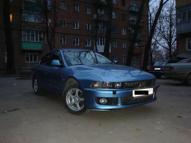 2000 Mitsubishi Galant