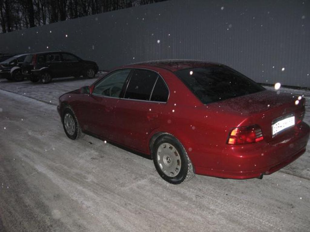 2000 Mitsubishi Galant