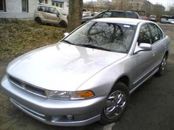 2000 Mitsubishi Galant