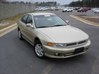 2000 Mitsubishi Galant Pictures