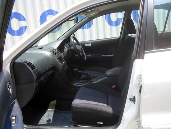2000 Mitsubishi Galant Pictures