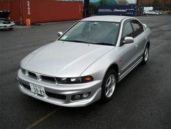 2000 Mitsubishi Galant Photos