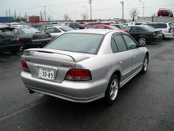 2000 Mitsubishi Galant Pictures