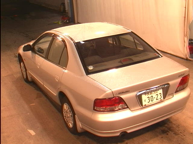 2000 Mitsubishi Galant Pictures