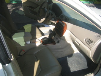 2000 Mitsubishi Galant Pictures