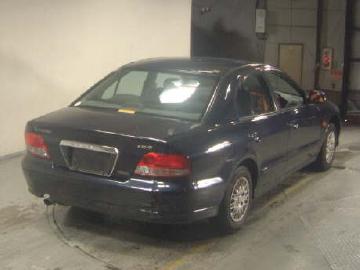 2000 Mitsubishi Galant Pictures