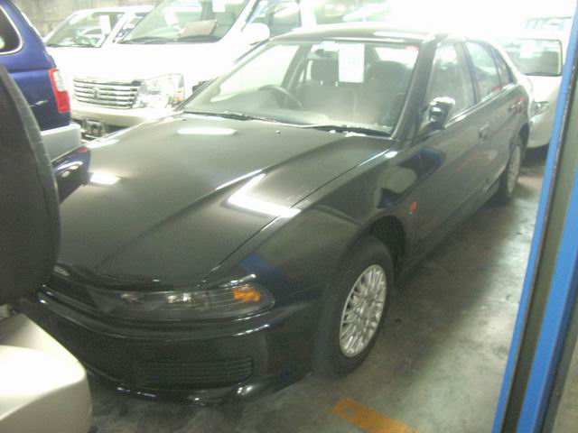 2000 Mitsubishi Galant Photos