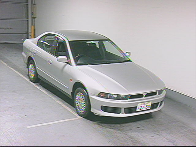 2000 Mitsubishi Galant Photos