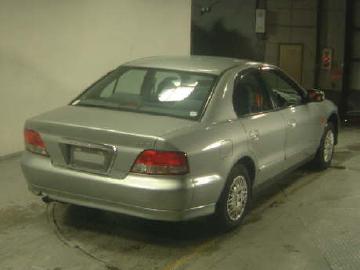 2000 Mitsubishi Galant Pictures