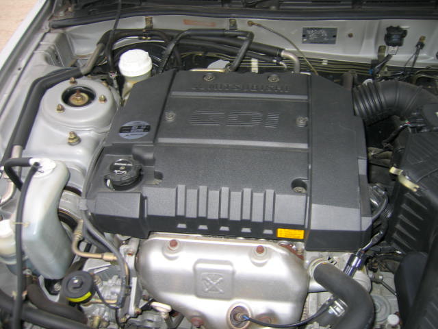 2000 Mitsubishi Galant Images