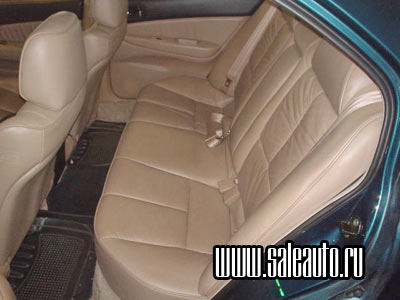 2000 Mitsubishi Galant Pictures