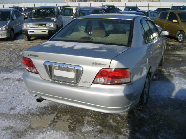 2000 Mitsubishi Galant Photos